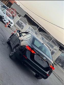 نیسان سێنترا